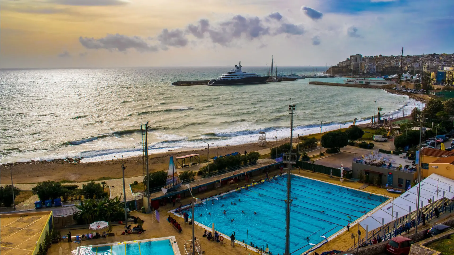Votsalakia-Beach «Αθλητικά προγράμματα Δήμου Πειραιά – Παιδιά και ενήλικες σε δράση»