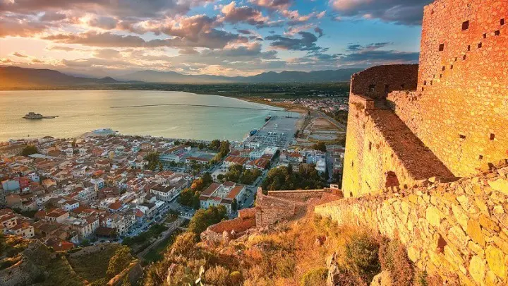 tourismos «Τουρισμός για Όλους 2025 – Νέοι δικαιούχοι και ανακατανομή 4,5 εκατ. ευρώ»