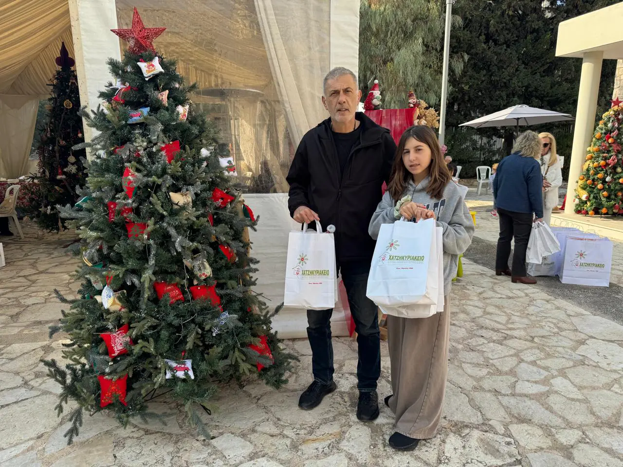 1000056654 Χριστουγεννιάτικο bazaar Χατζηκυριάκειο επίσκεψη Μώραλη
