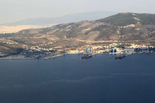 ΠΕΡΑΜΑ ΚΕΡΑΤΣΙΝΙ ΣΤΑΘΜΟΣ ΕΜΠΟΡΕΥΜΑΤΟΚΙΒΩΤΙΩΝ ΑΕΡΟΦΩΤΟΓΡΑΦΙΑ δεξαμενόπλοιο Πέραμα Ναυπηγοεπισκευαστική Ζώνη