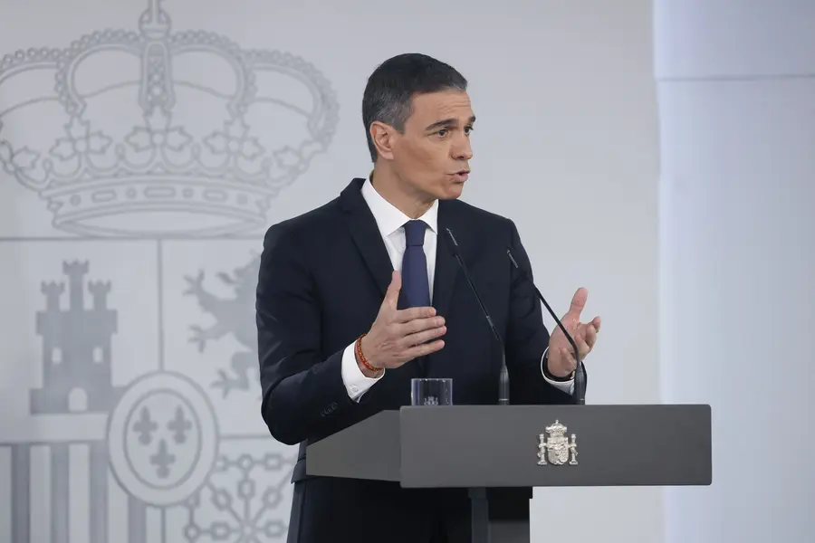 Spanish PM addresses media after cabinet meeting