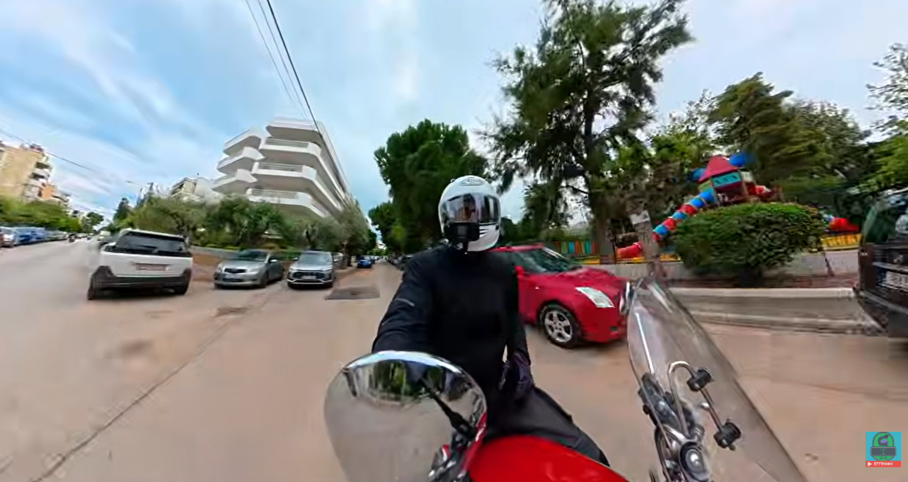 Screenshot_23 λάδι οδόστρωμα Σαλαμίνα δρόμος Πηλός κίνδυνος