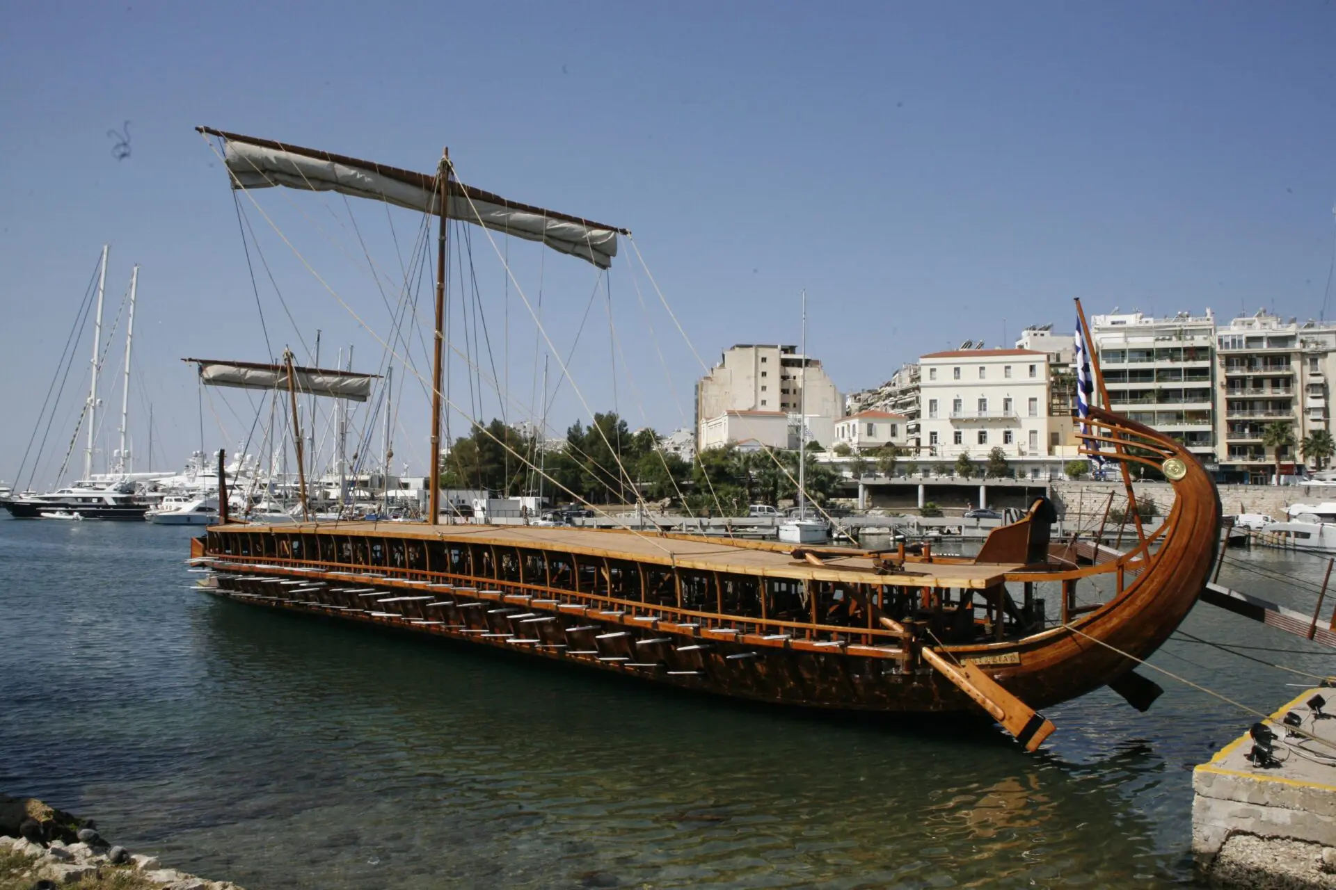 Η τριήρης «Ολυμπιάς» στον Πειραιά — Ένα ταξίδι 25 αιώνων σας περιμένει!