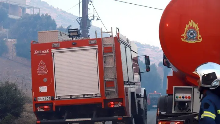 w30-737380 Σήμερα οι κηδείες των δύο πυροσβεστών που χάθηκαν στη φωτιά