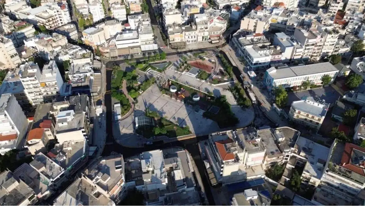 plateia Παραδόθηκε η Πλατεία Ελευθερίας μετά την ανακαίνιση