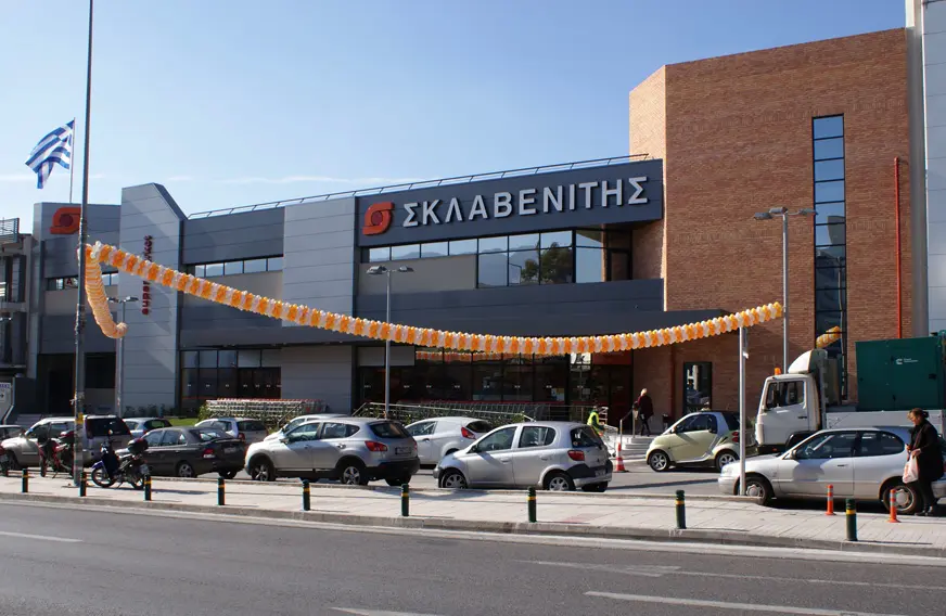 sklavenitis_agios_dimitrios_01 Σοβαρό εργατικό ατύχημα σε σούπερ μάρκετ Σκλαβενίτη - Εργαζόμενος έσπασε τον αυχένα του