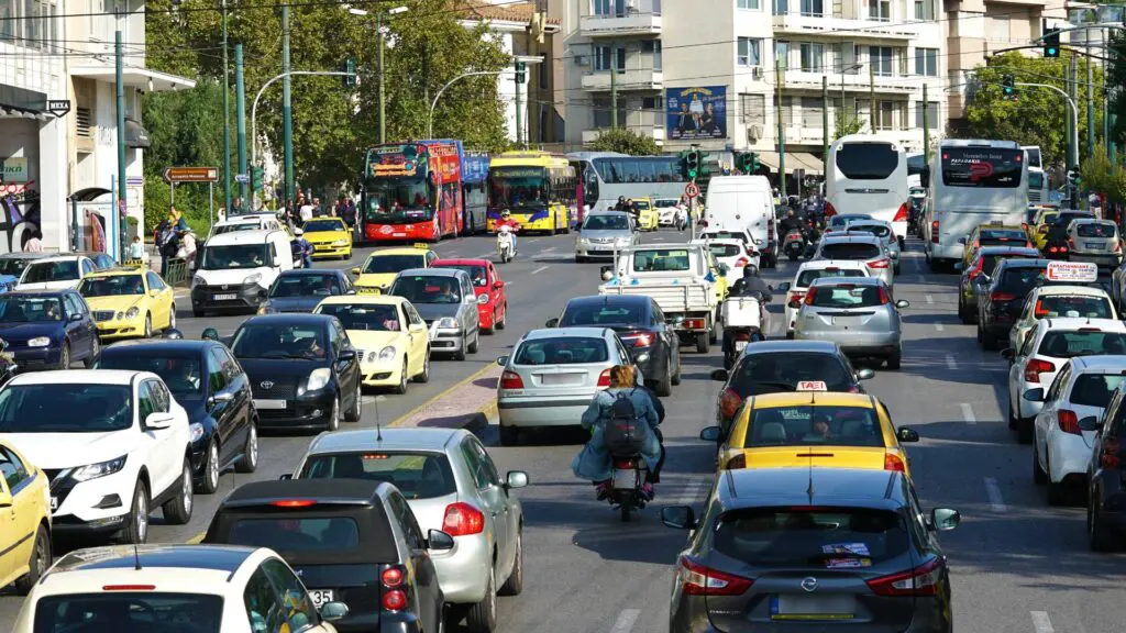 Κοινωνικό Leasing: Ποιοι είναι οι δικαιούχοι και πώς λειτουργεί το ηλεκτρικό ΙΧ με 150 ευρώ τον μήνα
