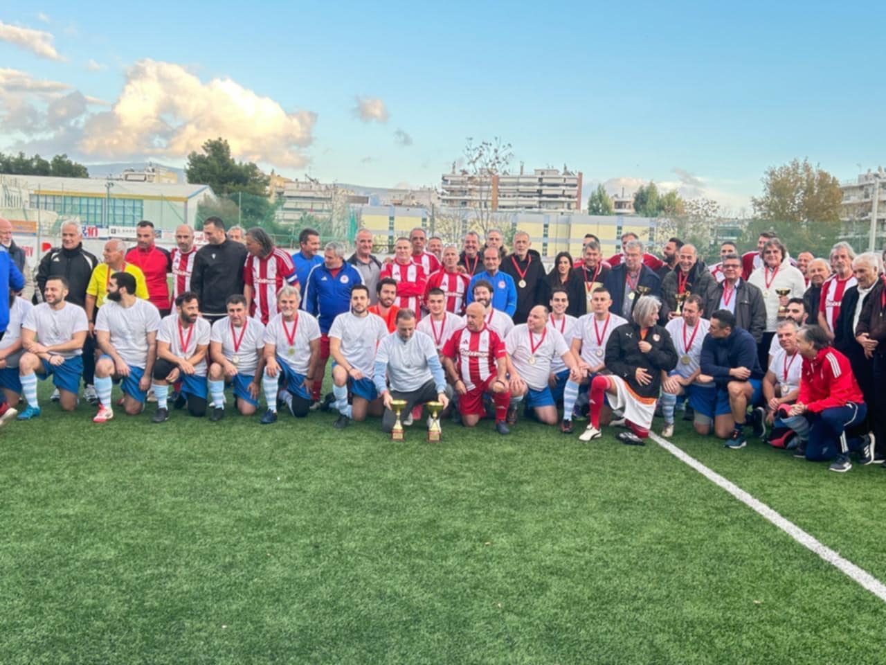 Φιλικός αγώνας Βετεράνων Ολυμπιακού με το νοσοκομείο Μεταξά