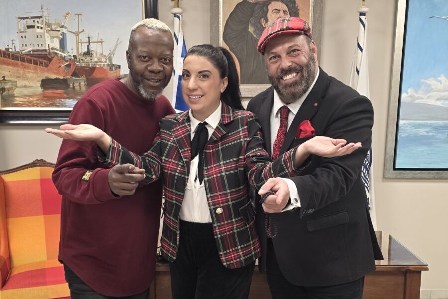 Πέραμα φωταγώγηση Χριστουγεννιάτικου δέντρου 2025