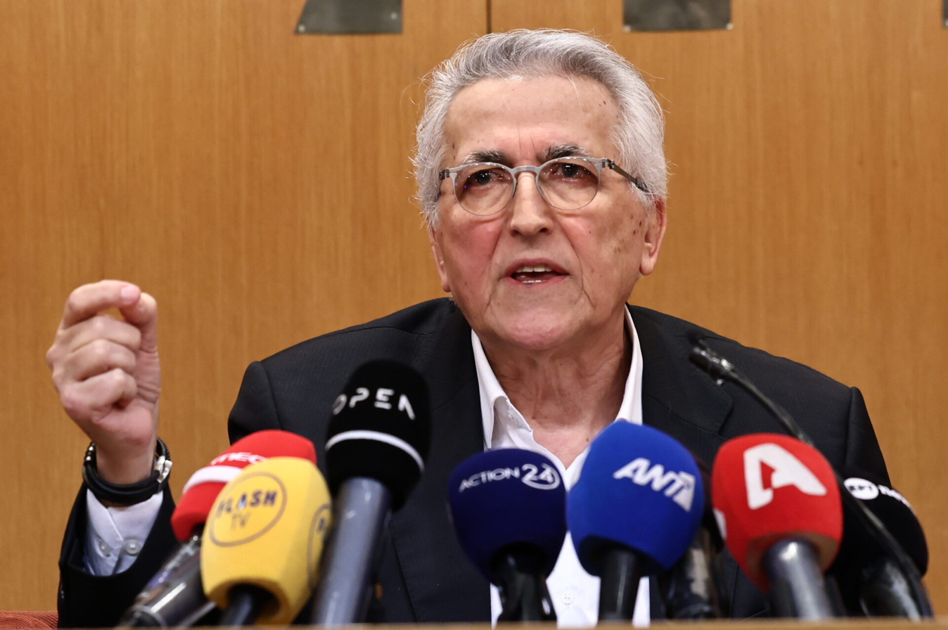 Ο πρόεδρος της ΓΣΕΕ Γιάννης Παναγόπουλος σε συνέντευξη Τύπου για τα προγράμματα κατάρτισης