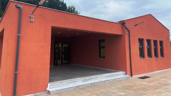 πρώτο δημόσιο παθητικό σχολείο στην Ελλάδα στα Τρίκαλα