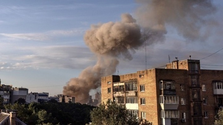 Εκρήξεις στο Κίεβο μετά από ρωσική αεροπορική επιδρομή