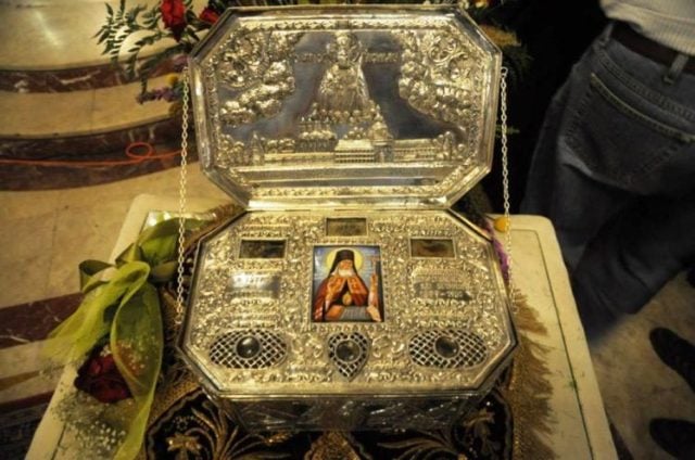 άφθαρτη καρδιά Αγίου Λουκά Πέραμα