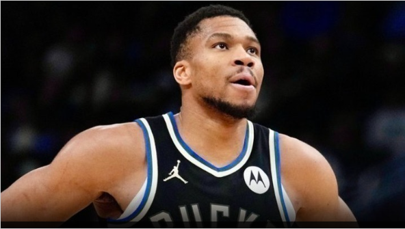 Αντετοκούνμπο τραυματισμός επιστροφή