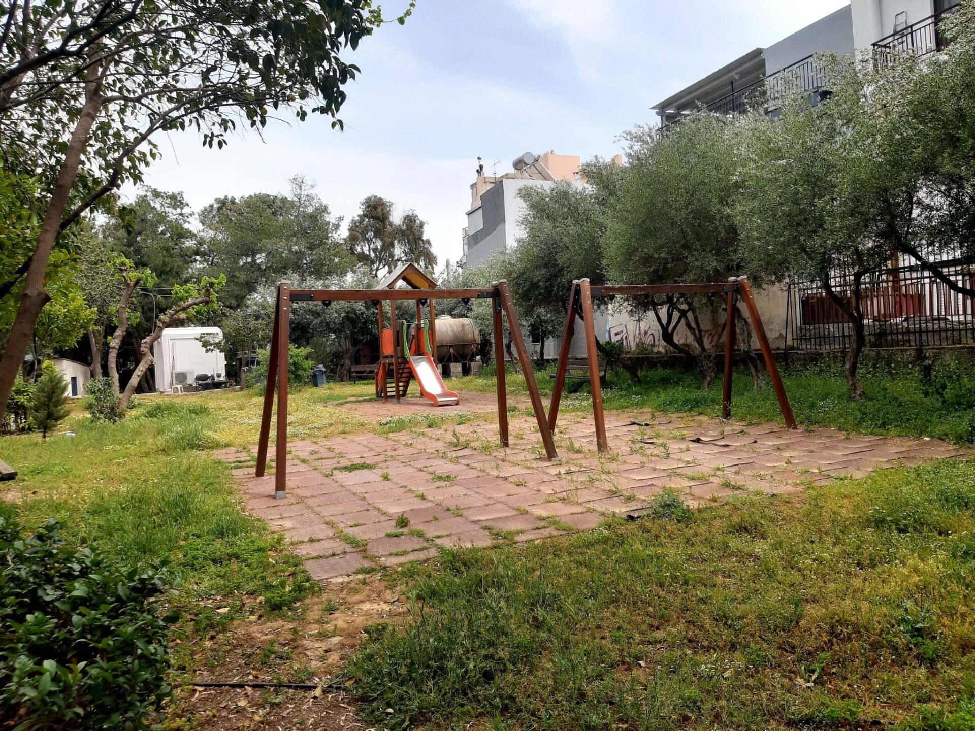 παιδική χαρά Νίκαια ΦιλόΔημος λόφος Βώκου