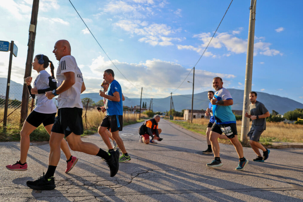 Ηετιώνιος αγώνας δρόμου Δραπετσώνα εθελοντές