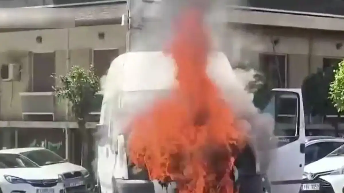 φωτιά βαν Νίκαια Γρηγορίου Λαμπράκη 2026