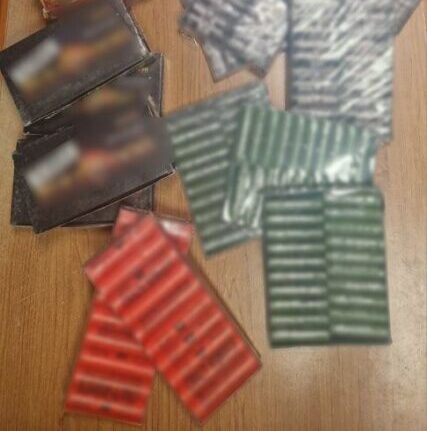 Πόρος κροτίδες σύλληψη αστυνομία