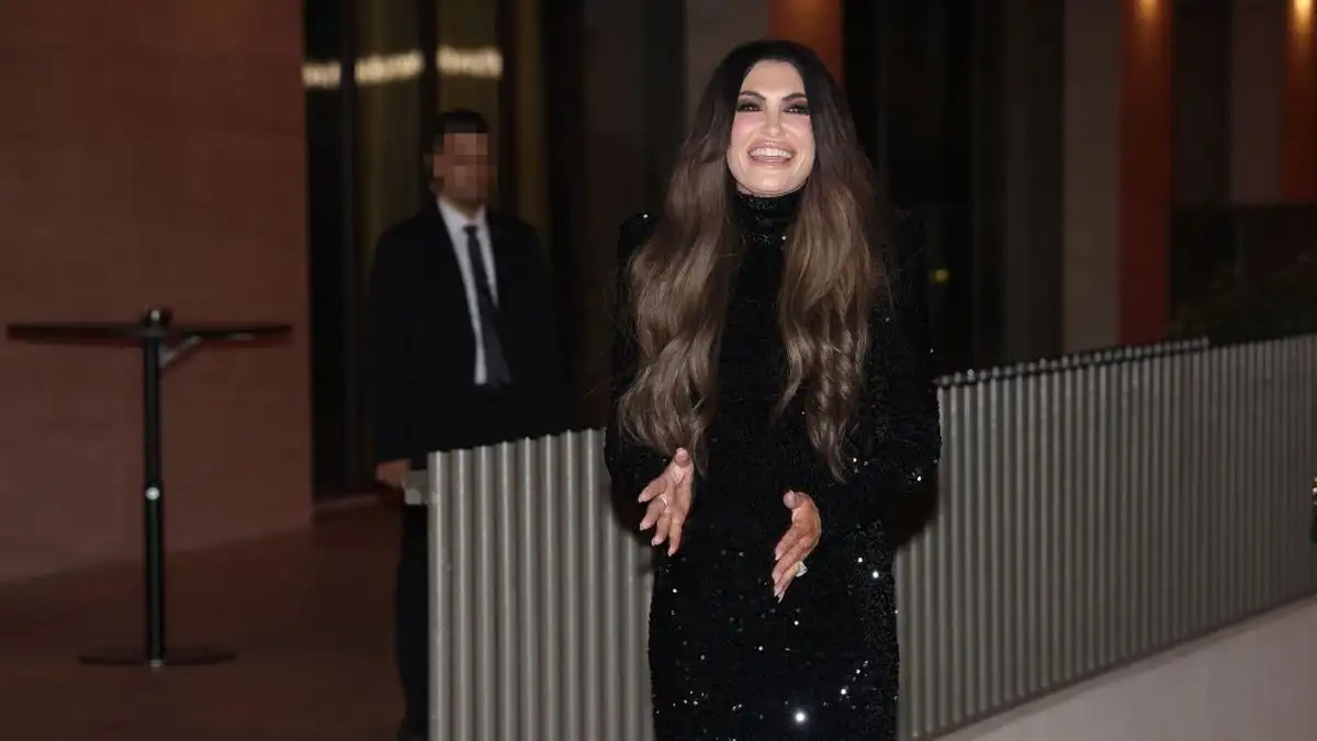 Γκιλφόιλ γήπεδο μπάσκετ Κολωνάκι πρεσβευτική κατοικία