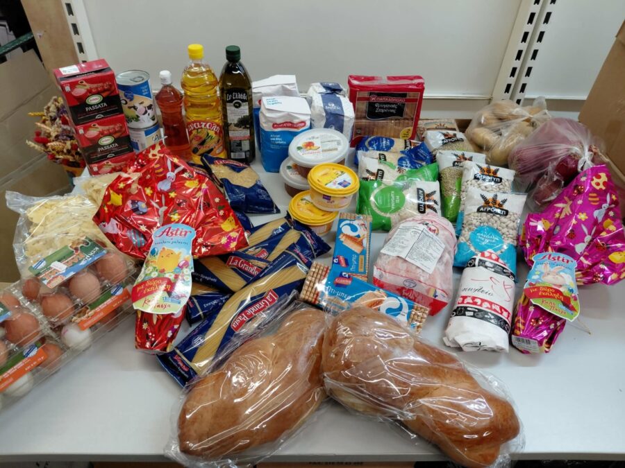 Κερατσίνι Κοινωνικό Παντοπωλείο πασχαλινά πακέτα