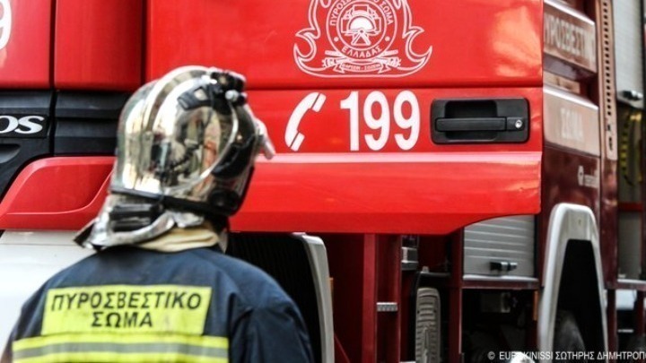 φωτιά Πάρνηθα Μαυροβούνι