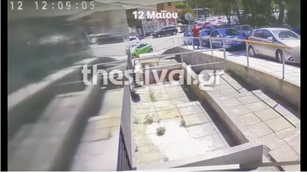 Screenshot_41 επίθεση μαχαίρι κατάστημα Θεσσαλονίκη 52χρονη