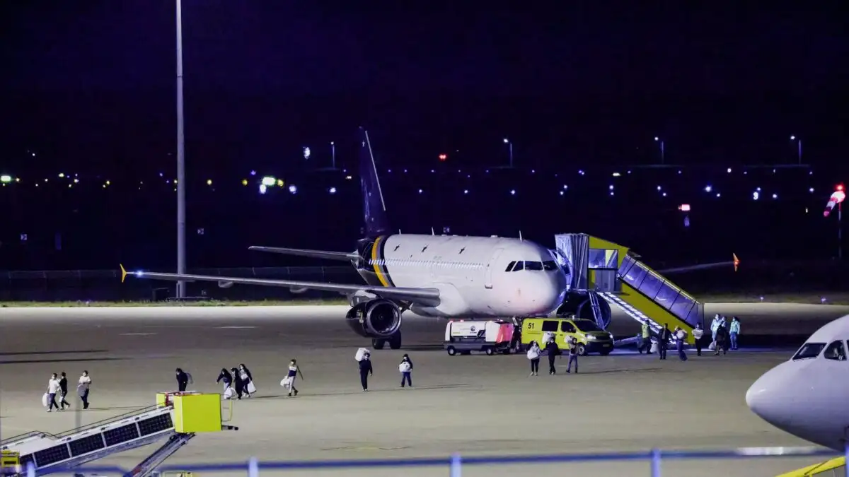 passengers-1200x675 χανταϊός MV Hondius κρούσματα