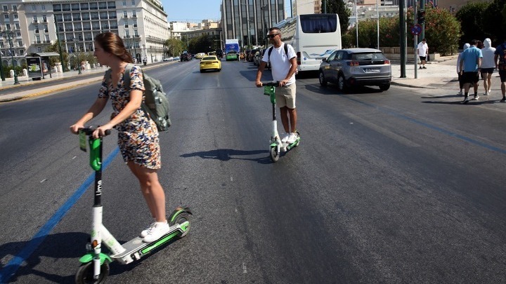 απαγόρευση ηλεκτρικά πατίνια ανήλικοι