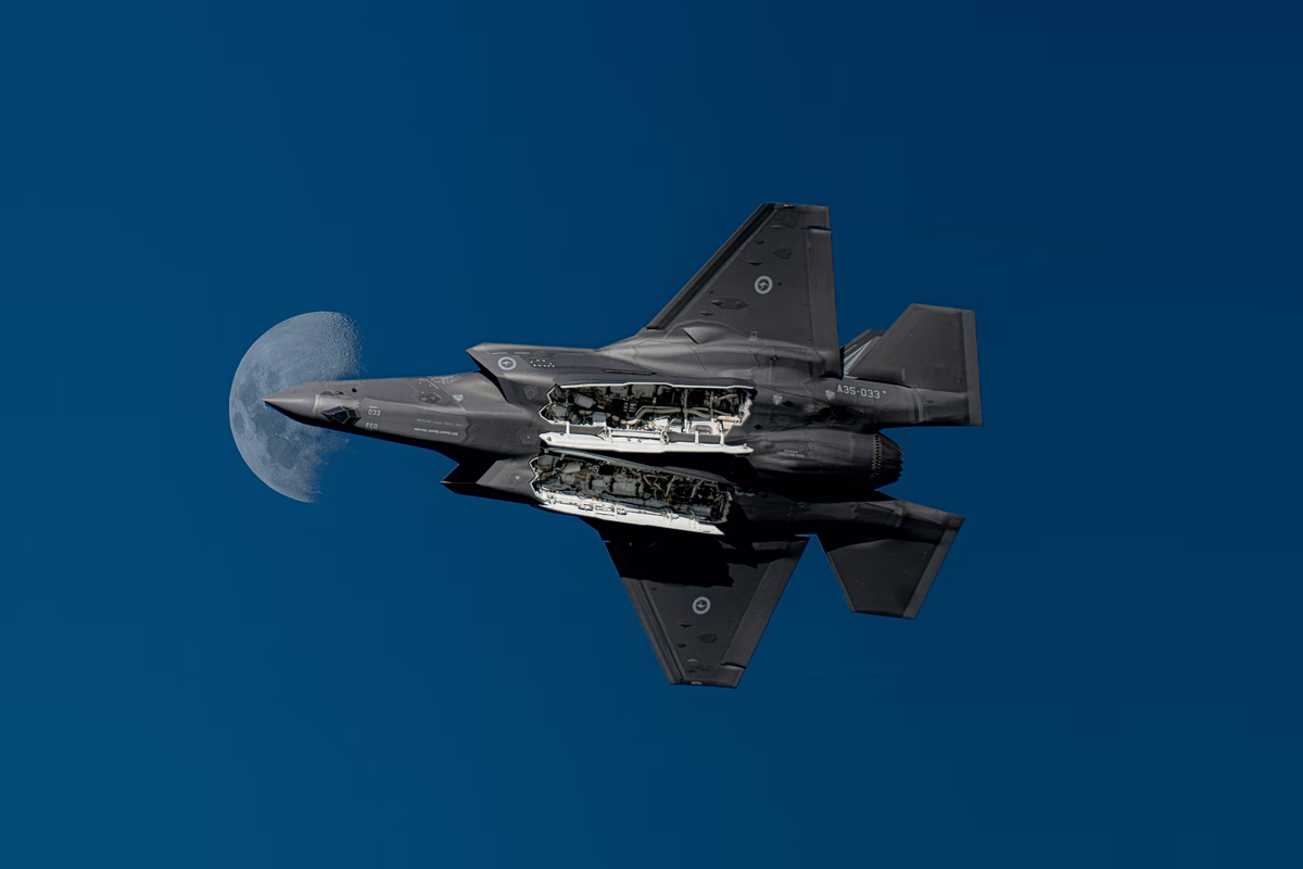 jonathan-hsu-NTfGziTb02Q-unsplash-1200x800 F-35 Τουρκία κυρώσεις